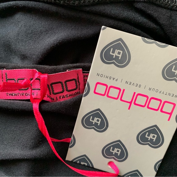 BOOHOO Crop Top T-shirt Black Cut-Out Detail Short Sleeves Stretch UK Size 8 - Picture 8 of 8